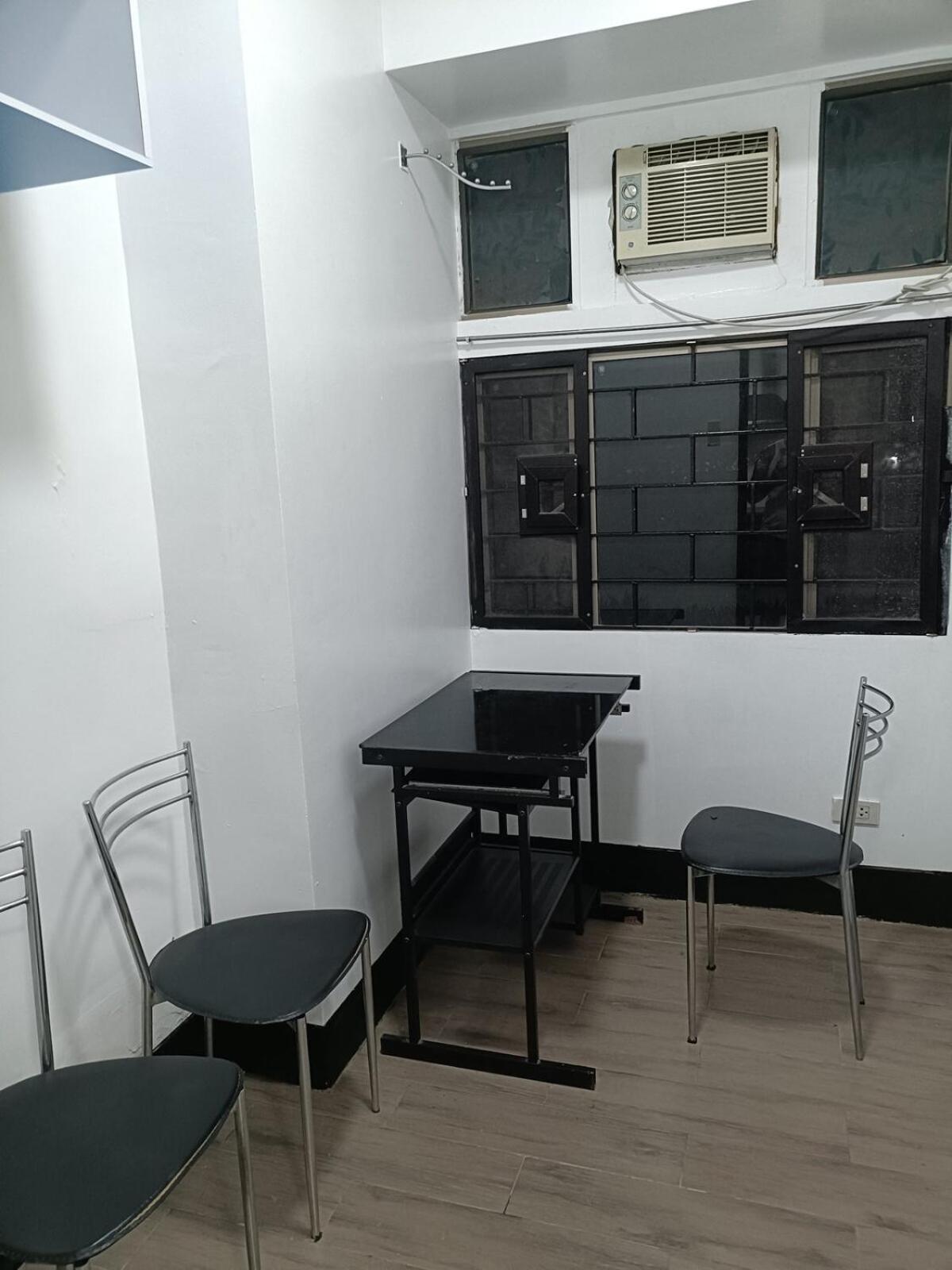 Apartment A Place To Relax & Have Privacy *